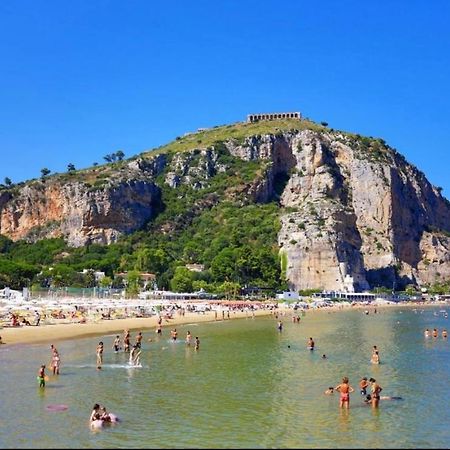 Sweetlove Spa Terracina Exteriör bild
